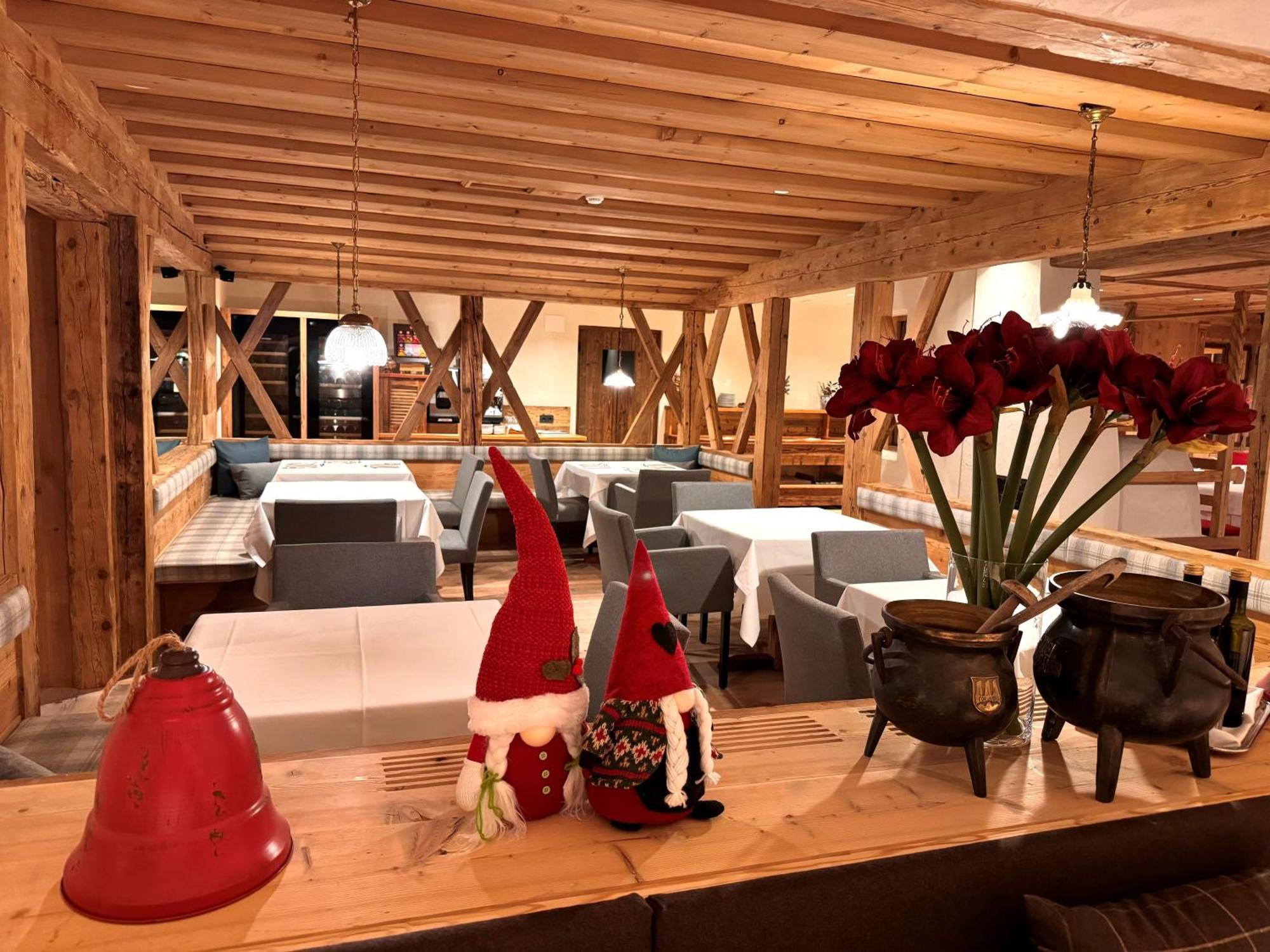 Hotel Garni Gran Fanes Corvara In Badia Bagian luar foto