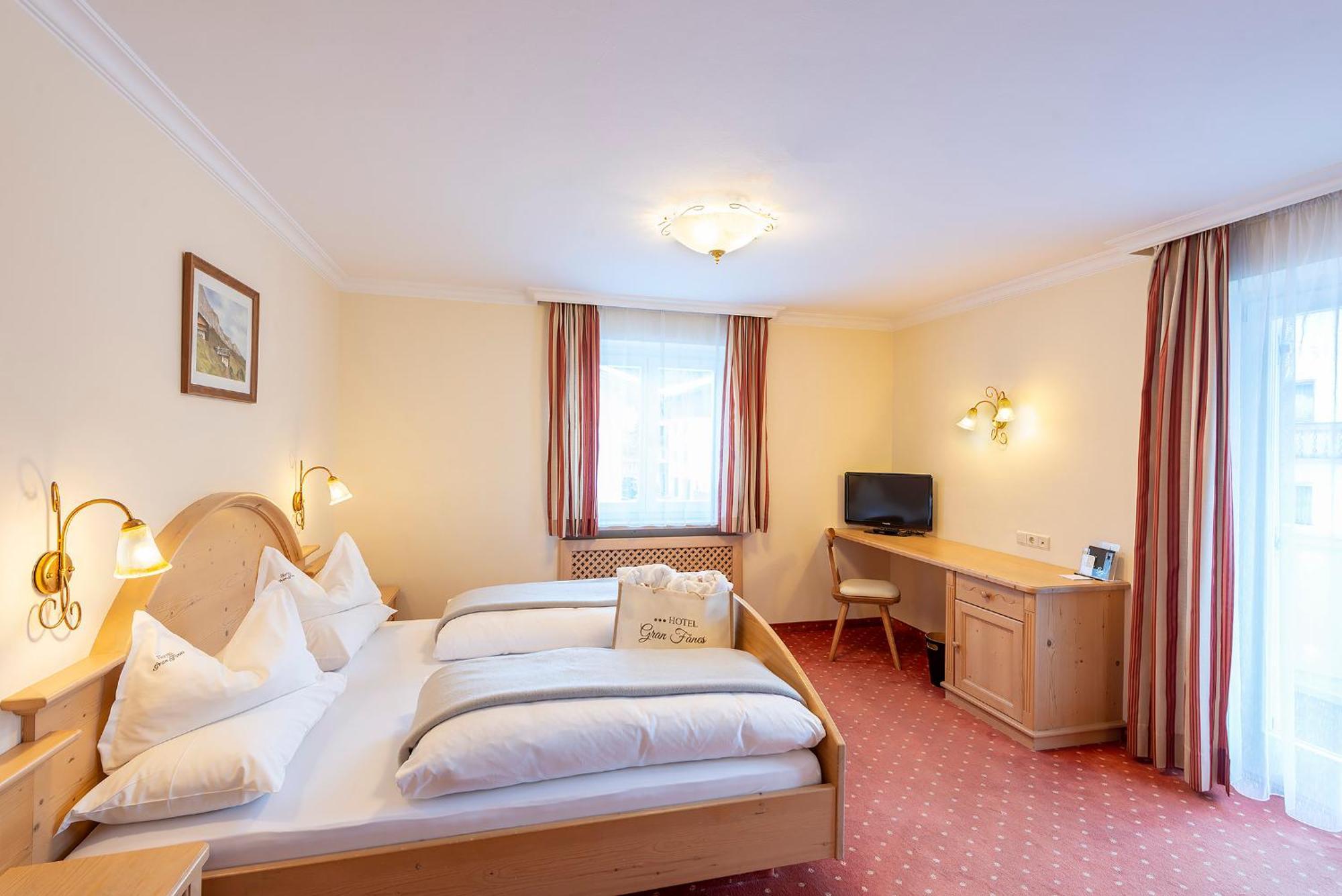 Hotel Garni Gran Fanes Corvara In Badia Bagian luar foto