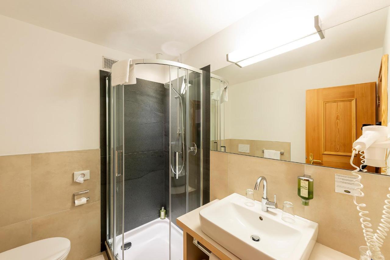 Hotel Garni Gran Fanes Corvara In Badia Bagian luar foto
