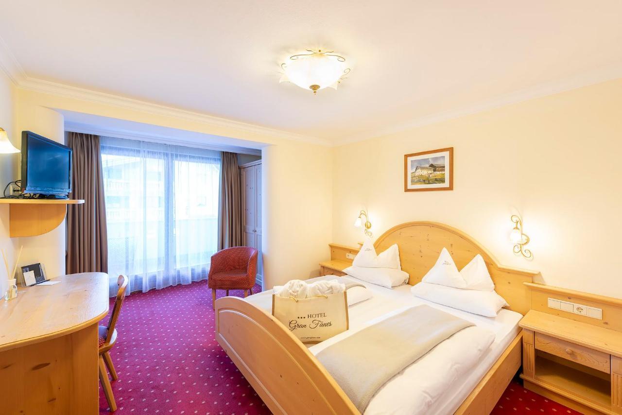 Hotel Garni Gran Fanes Corvara In Badia Bagian luar foto